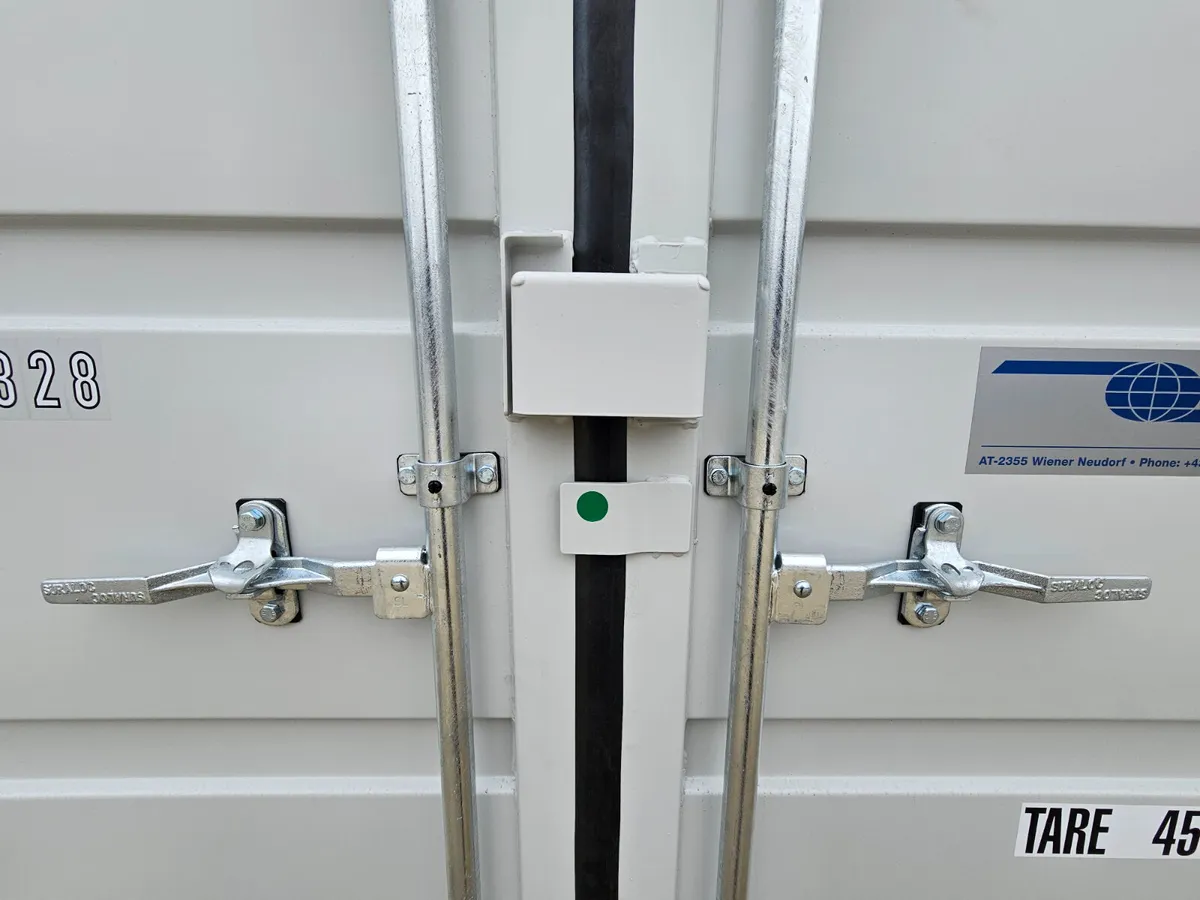 6ft Shipping Container Storage - Image 2