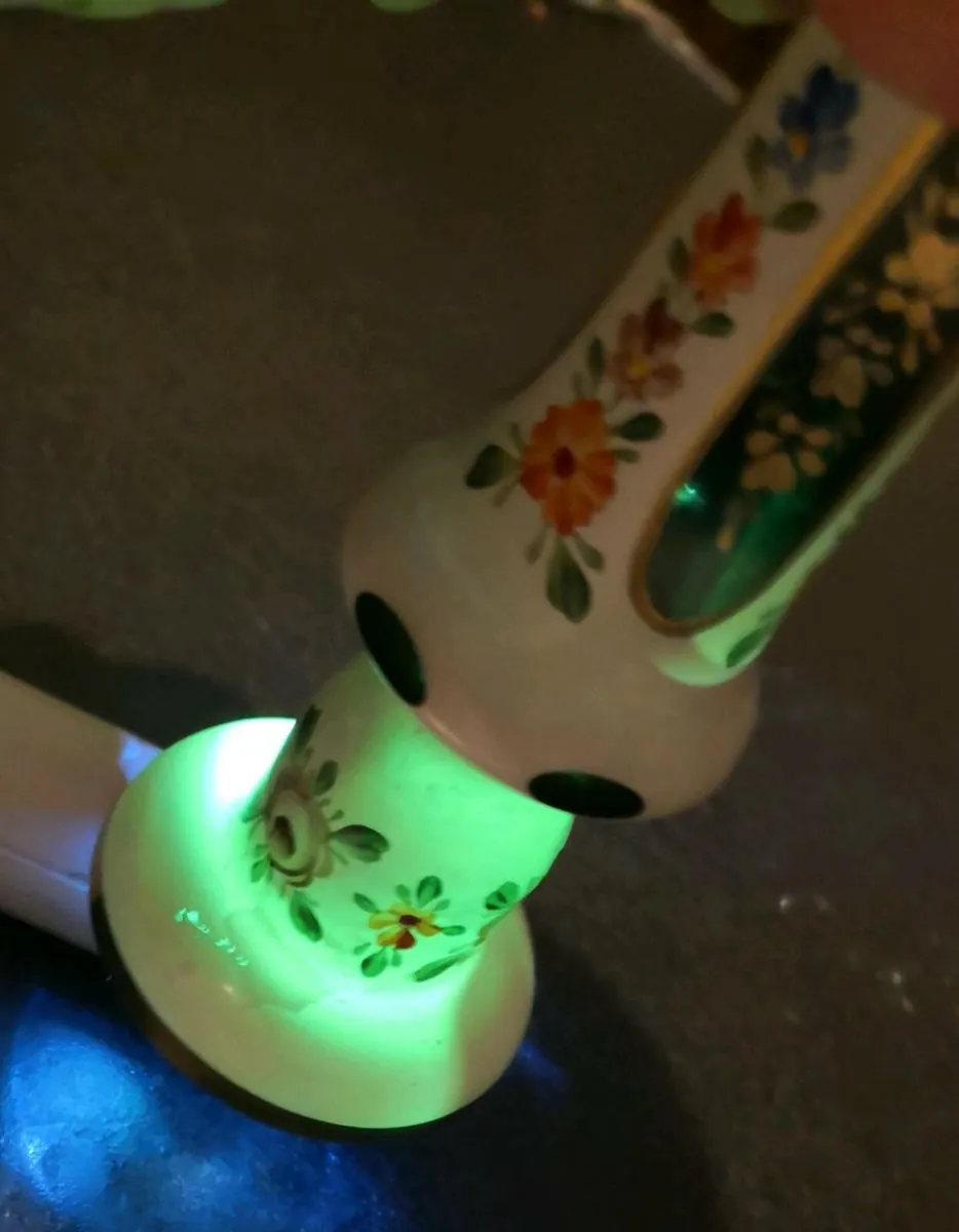 Bohemian green glass candle holder with label - Image 3