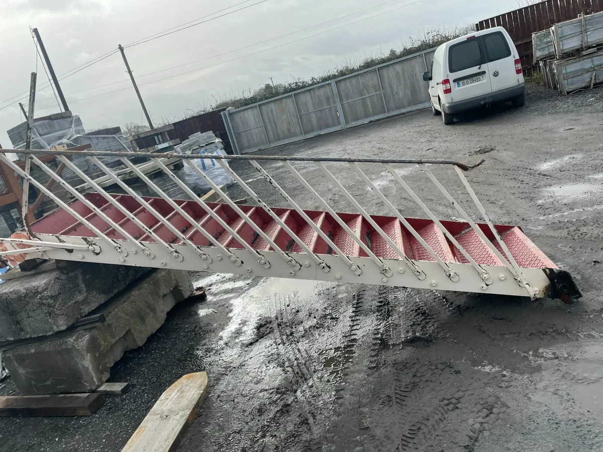 Cast iron Staircase made  by McLoughlin's Dublin - Image 2