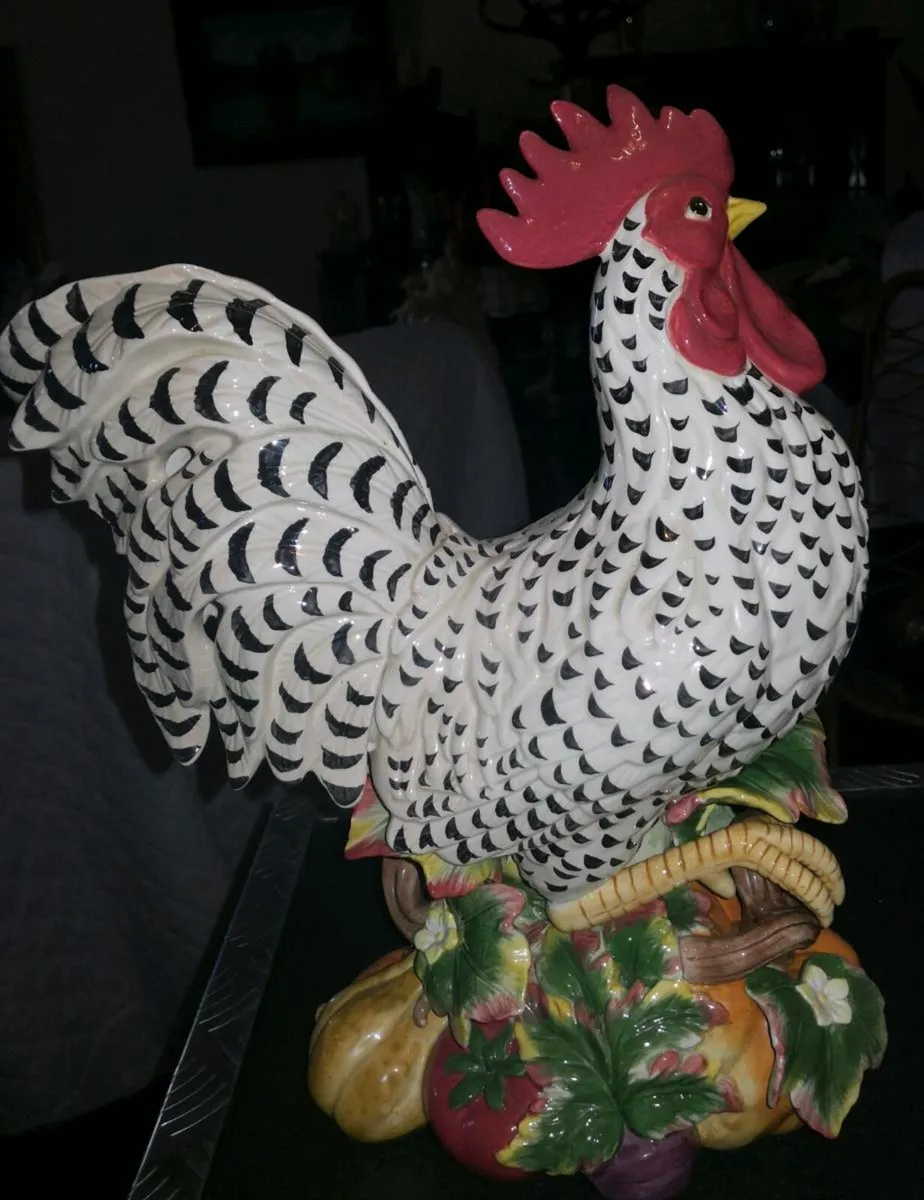 Large, stunning rooster statue - Image 3
