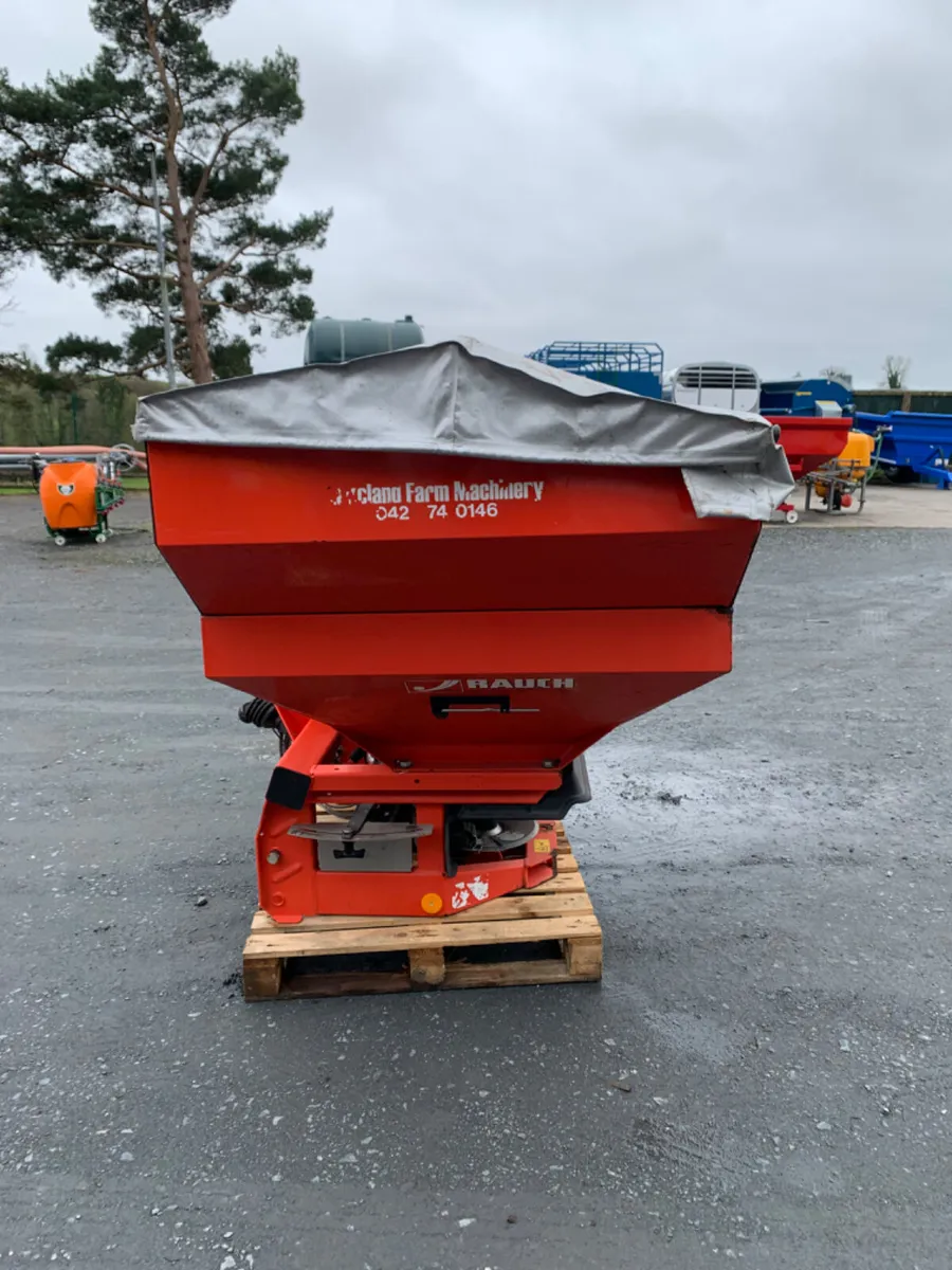 Rauch fertiliser sower - Image 2