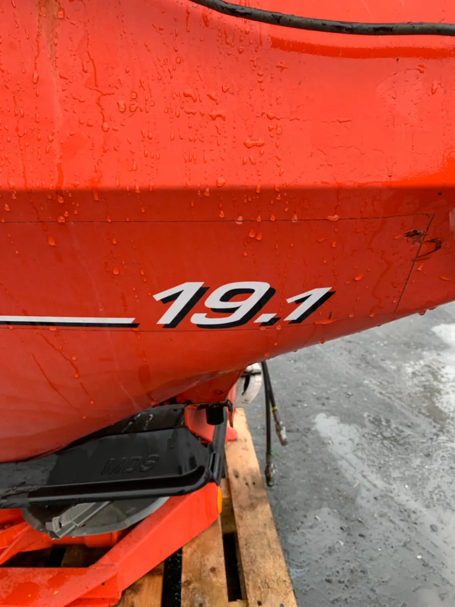 Rauch fertiliser sower - Image 3