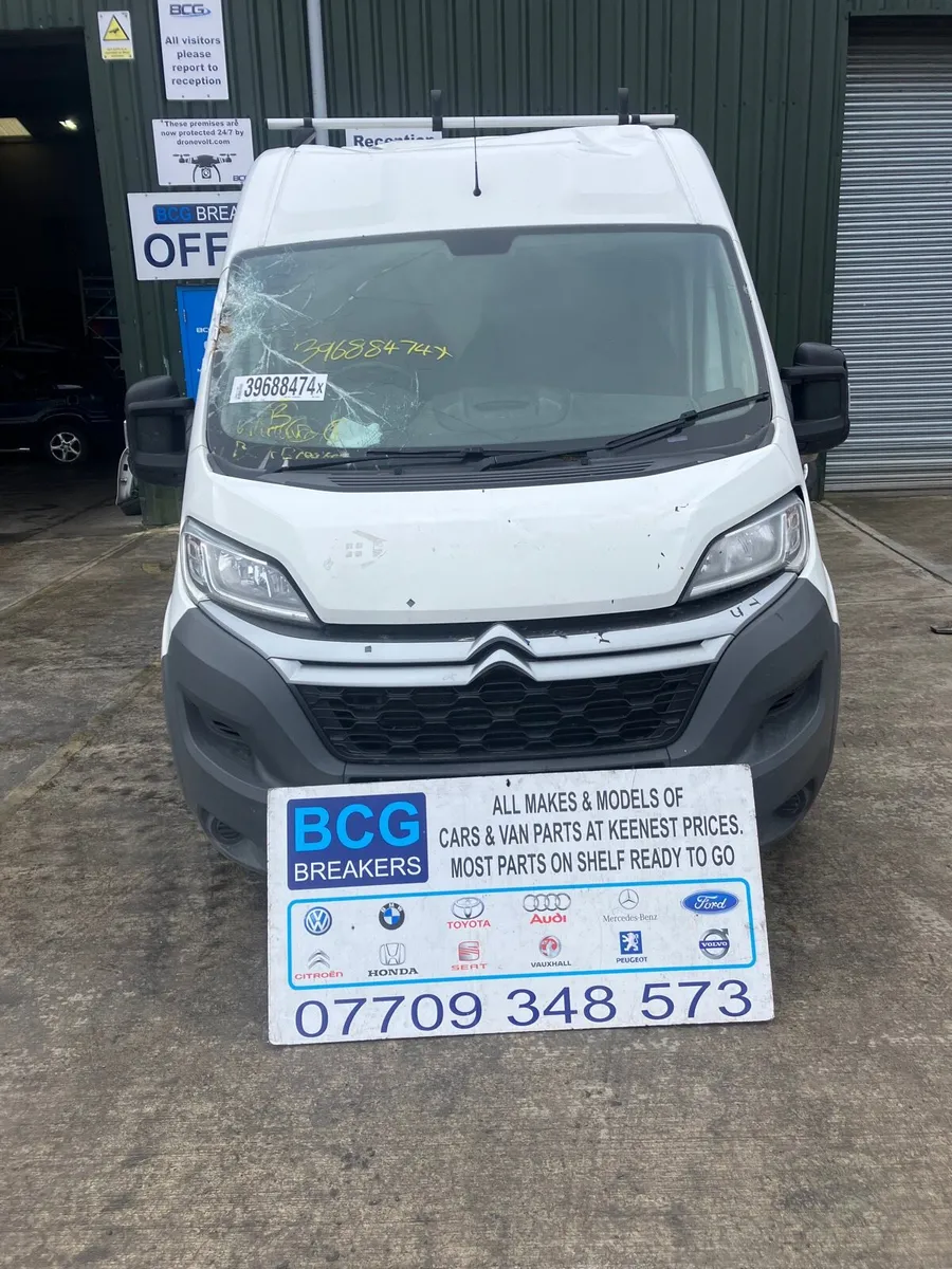 2019 citreon relay parts breaking - Image 1