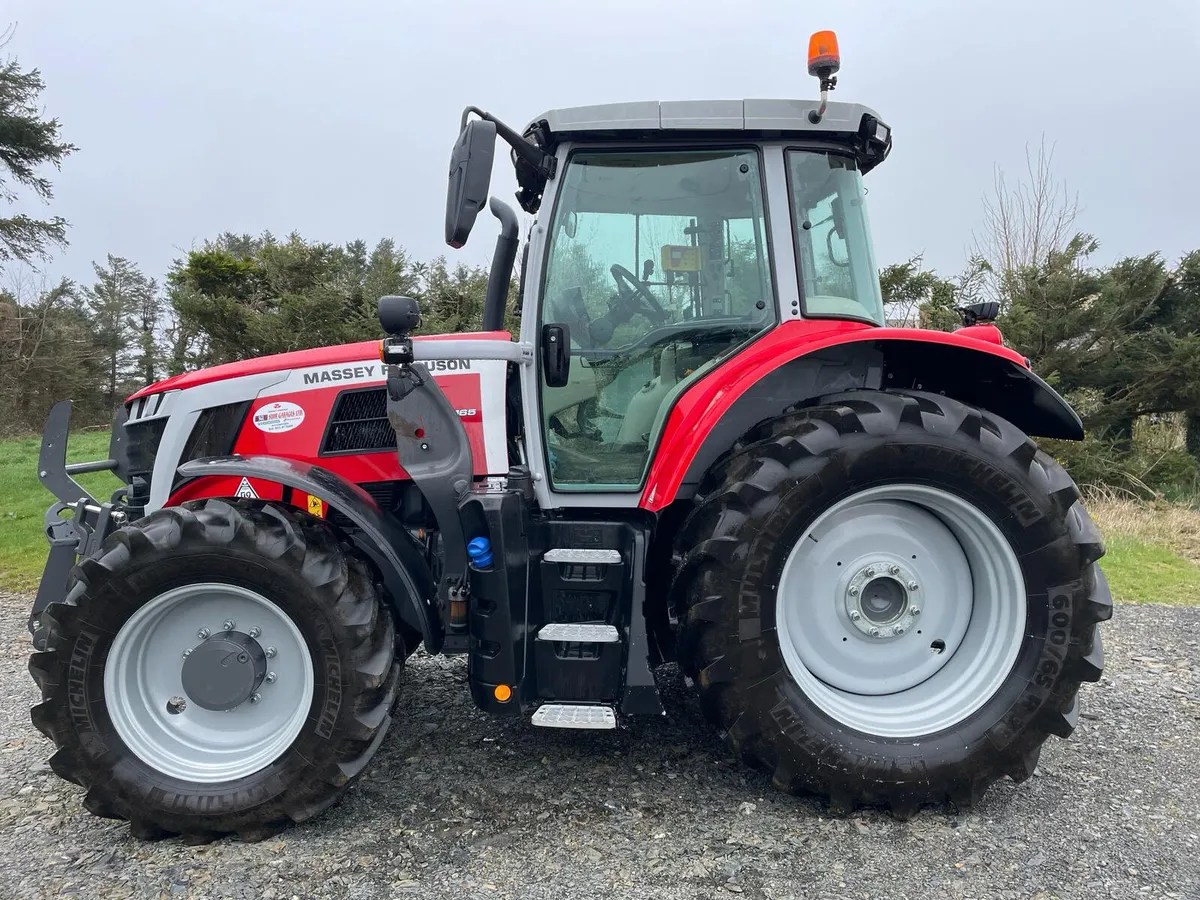 Massey Ferguson 6S.165 Efficient - Image 1