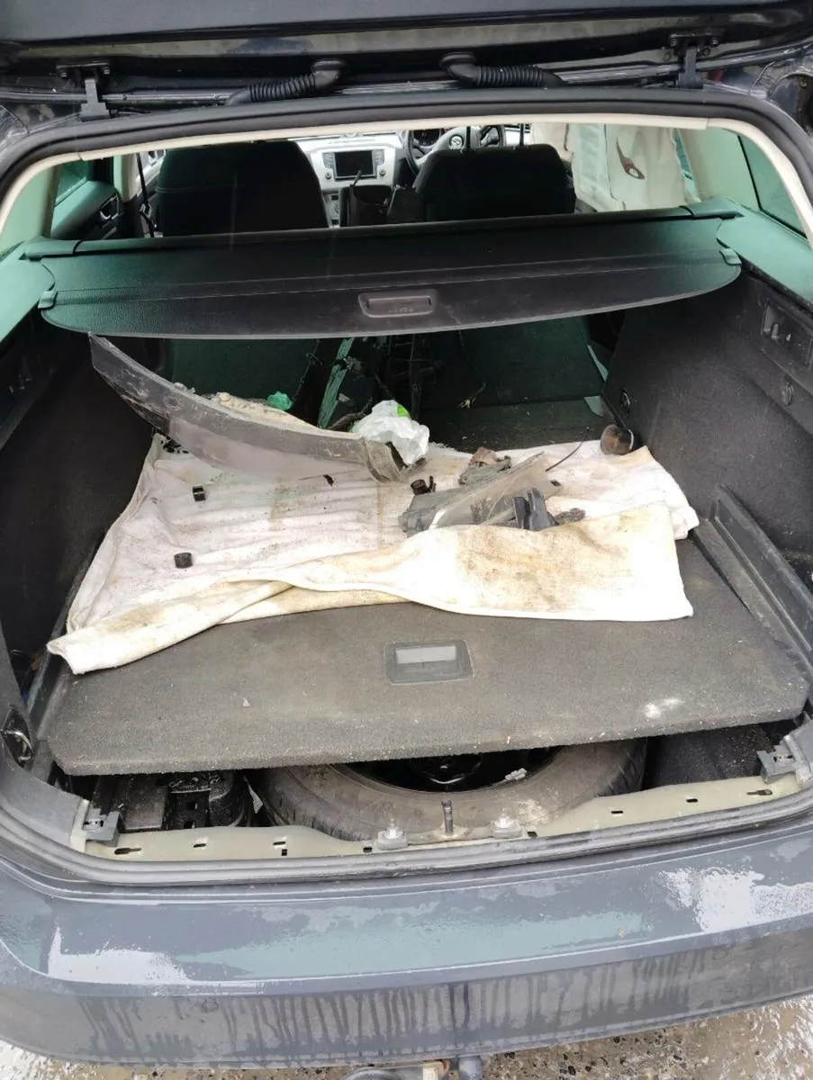 Breaking vw Passat 2017 2.0tdi crl qmm auto li7f - Image 4