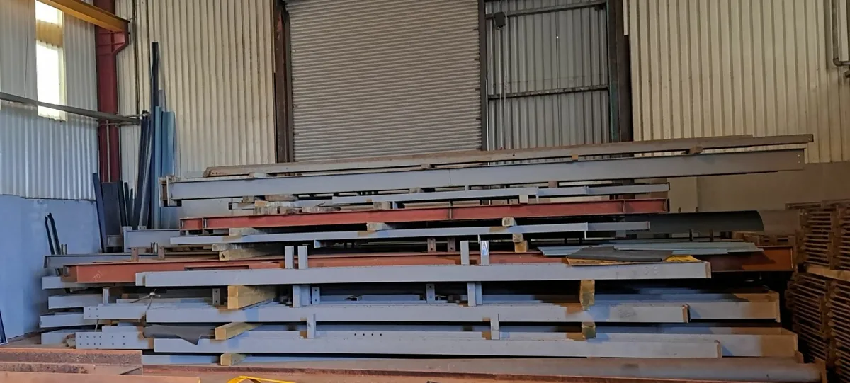 Steel Frame Building - Image 4