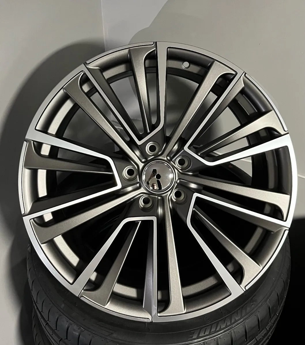 VOLKSWAGEN ALLOY WHEELS - Image 3