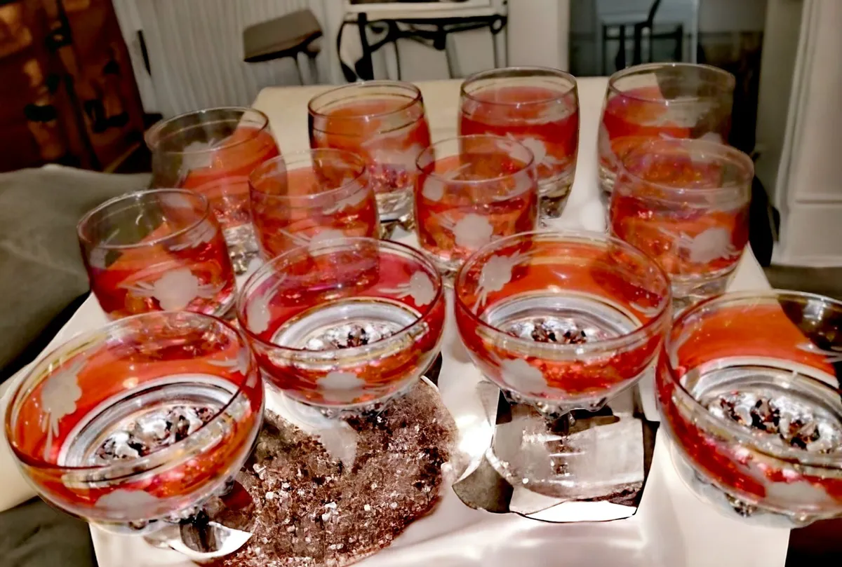 Exquisite pink hand etched crystal glass set 12 - Image 1