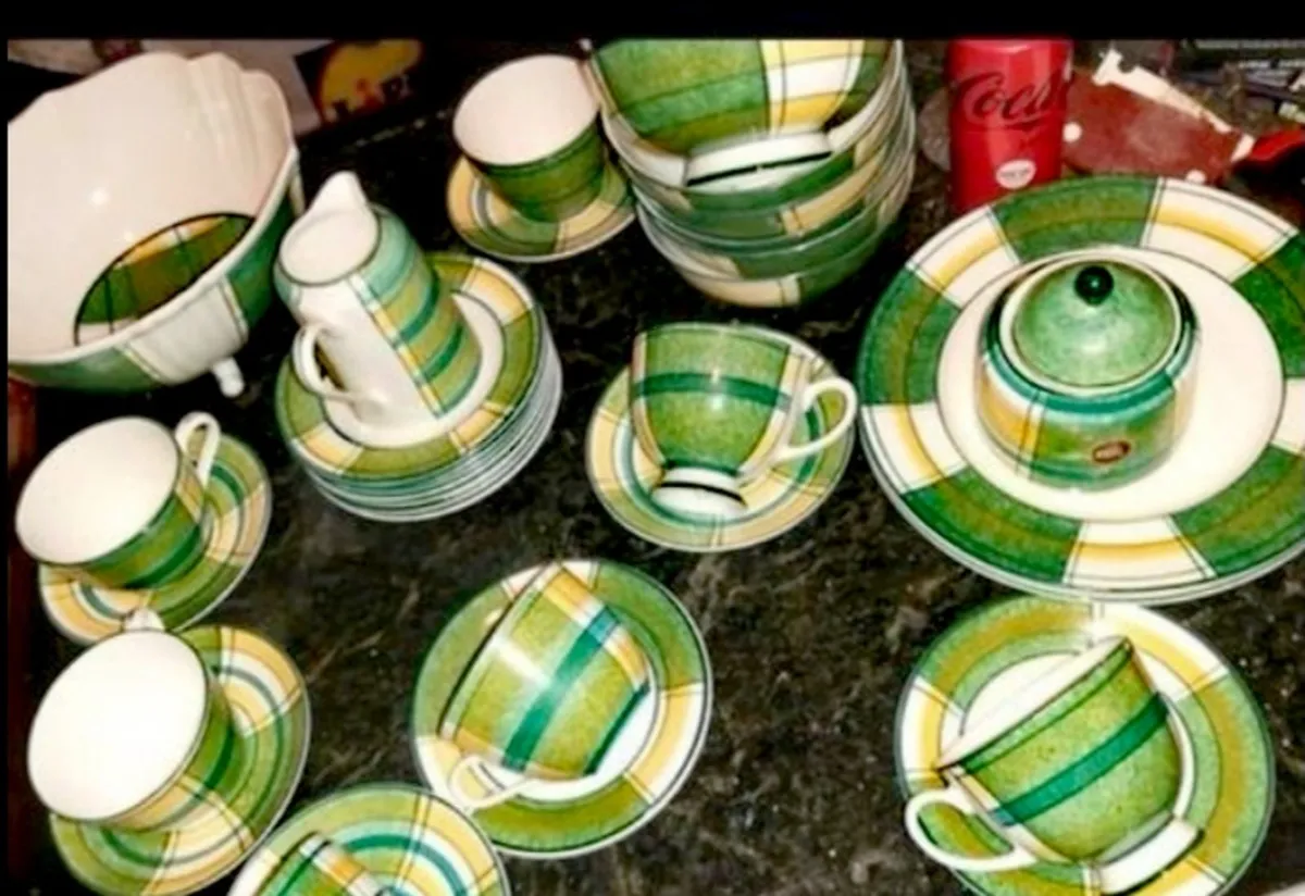 Ultra rare royal Tara set - Image 1