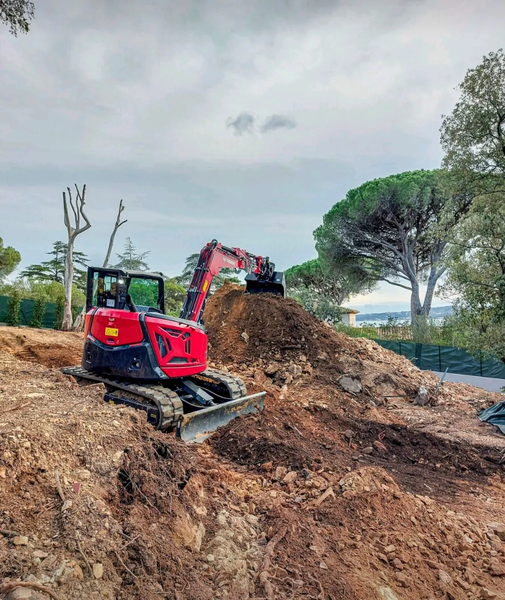 Yanmars flagship Excavator - Image 1