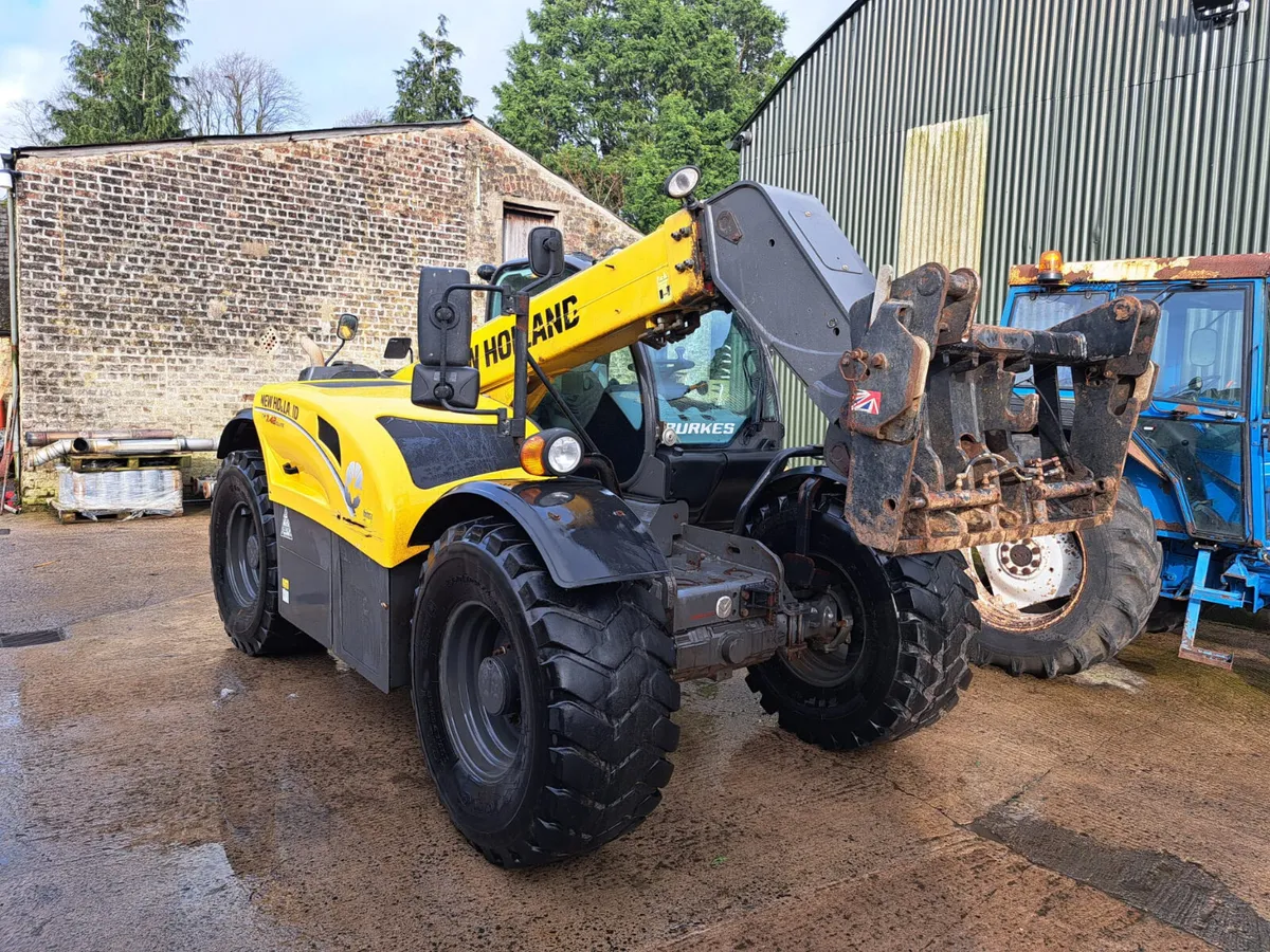 New Holland Tele Handler TH7.42 Elite - Image 2