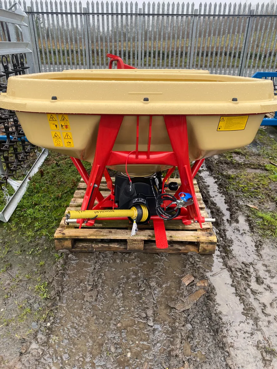 Vicon Wagtail Sower Fertilizer Sower - Image 2