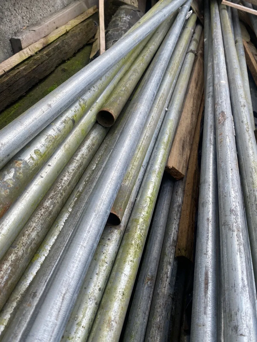 Metal tubing