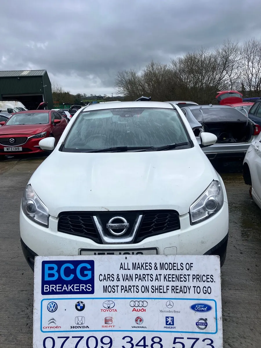 2012 nissan Qashqai parts breaking