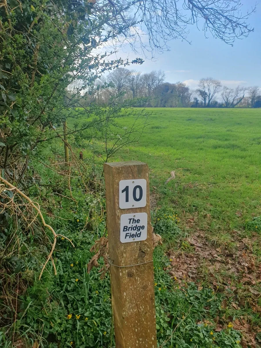 Paddock Numbers & Custom Field Name Signs - Image 4