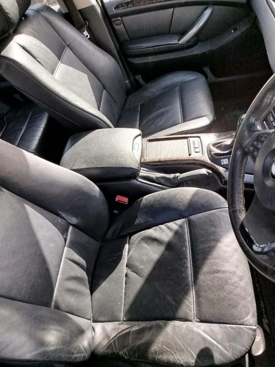 Bmw X5 3.0 Diesel Automatic for breaking - Image 4