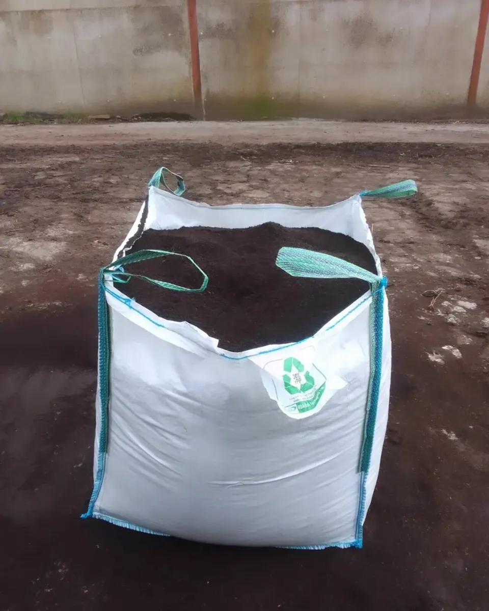 Compost/Topsoil/ Mulch Blend available now - Image 1