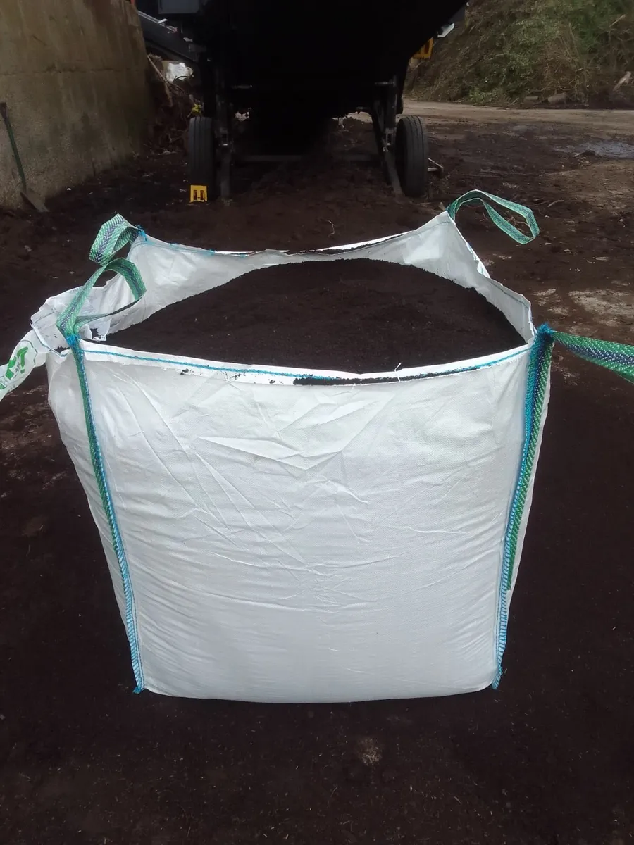 Compost/Topsoil/ Mulch Blend available now - Image 3