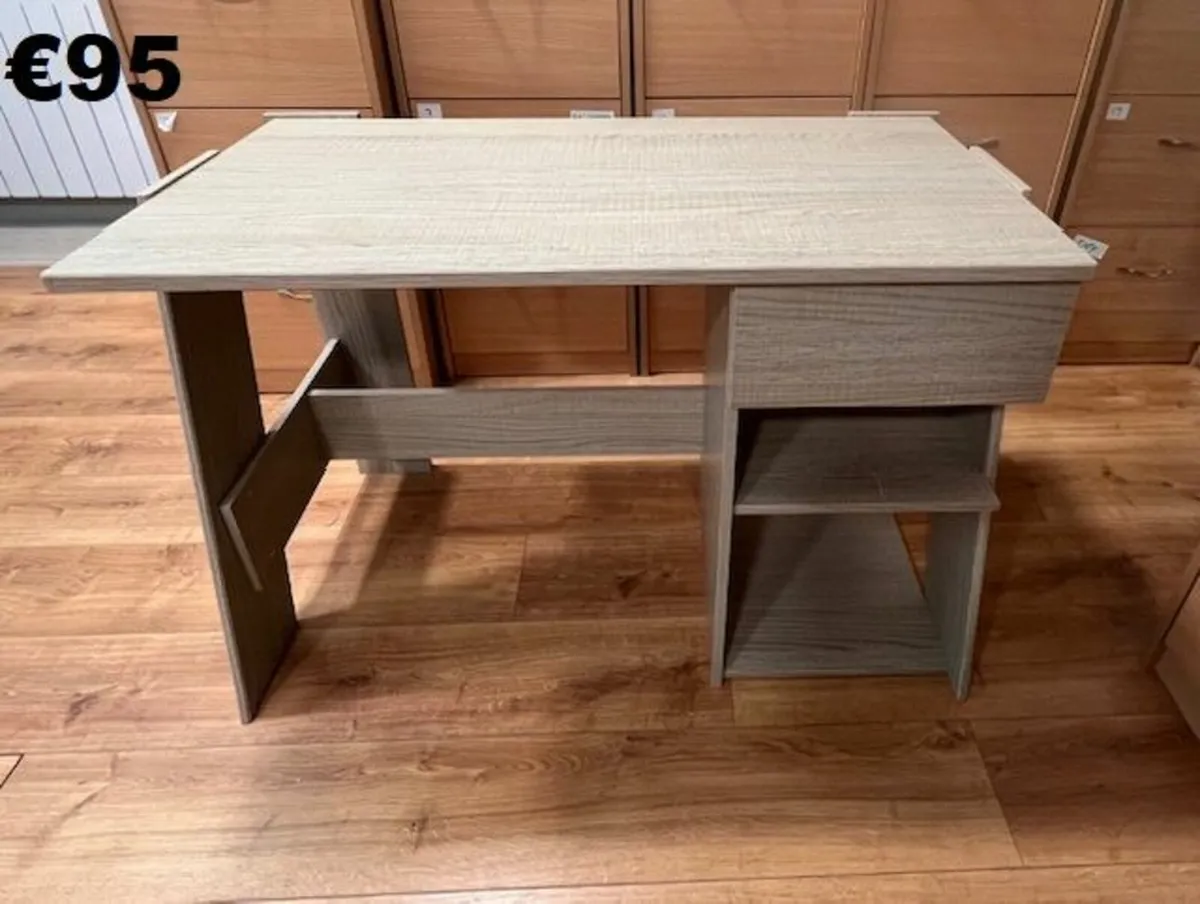 Office tables, school desks & meeting tables - Image 2