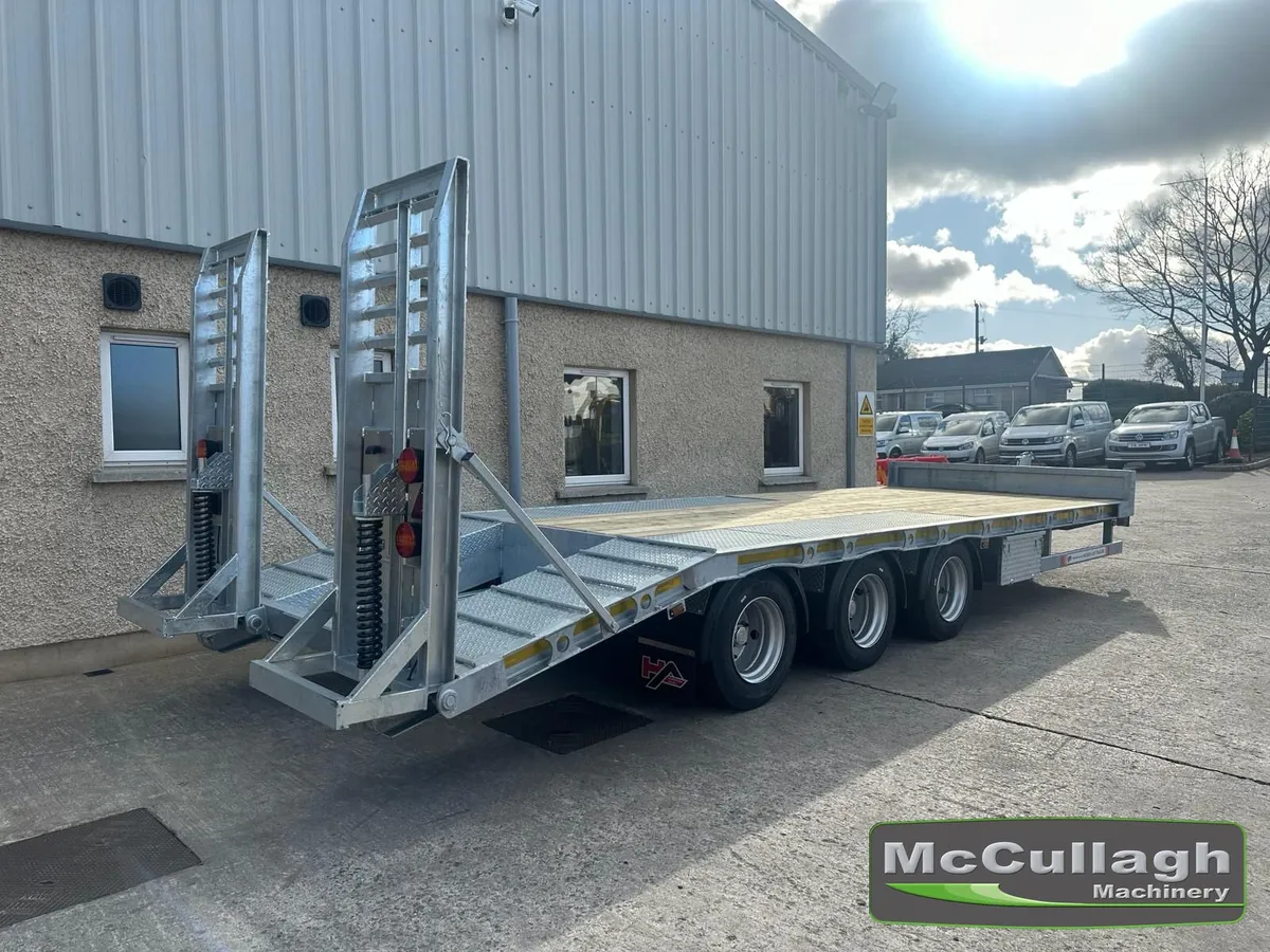 New Hudson Tri-Axle Galvanized Low-Loader - Image 3