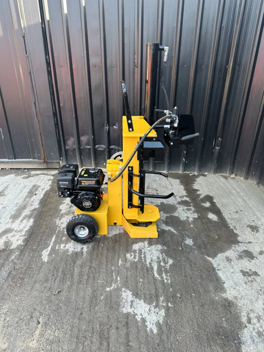 *SALE PRICE*  IPS 12T Petrol Log Splitter - Image 2