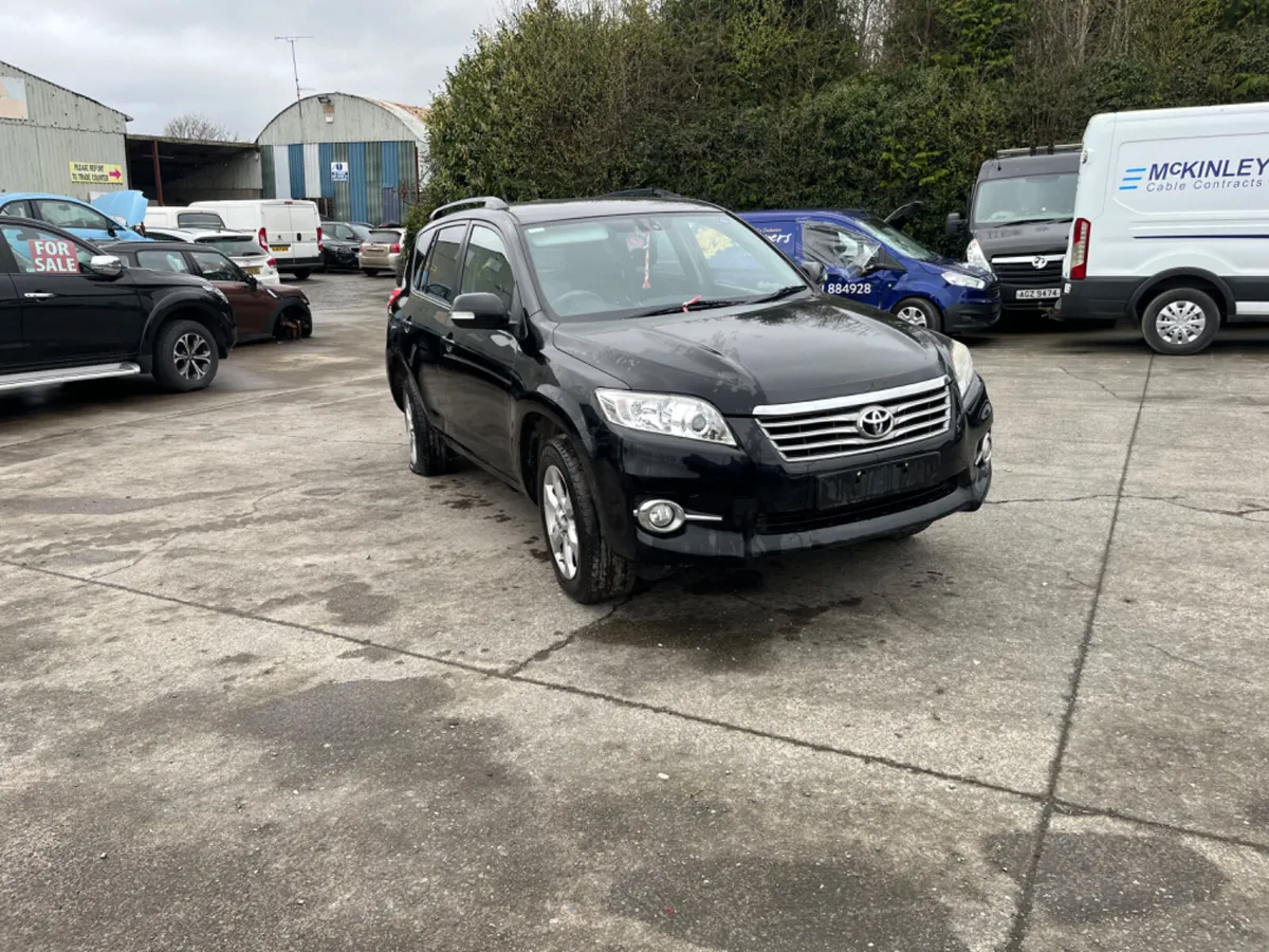 2011 Toyota Rav 4  D4D  2.2 - Image 1