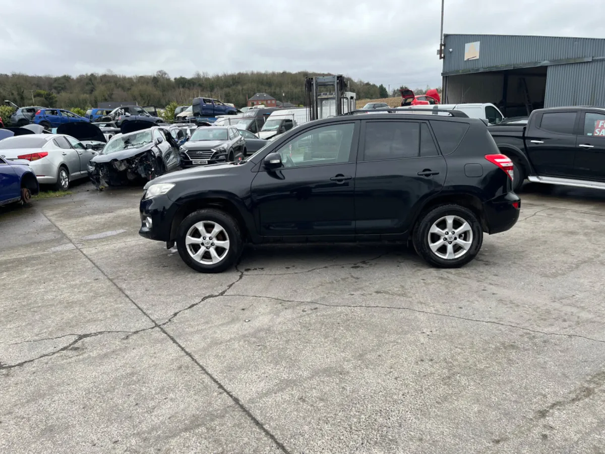 2011 Toyota Rav 4  D4D  2.2 - Image 4