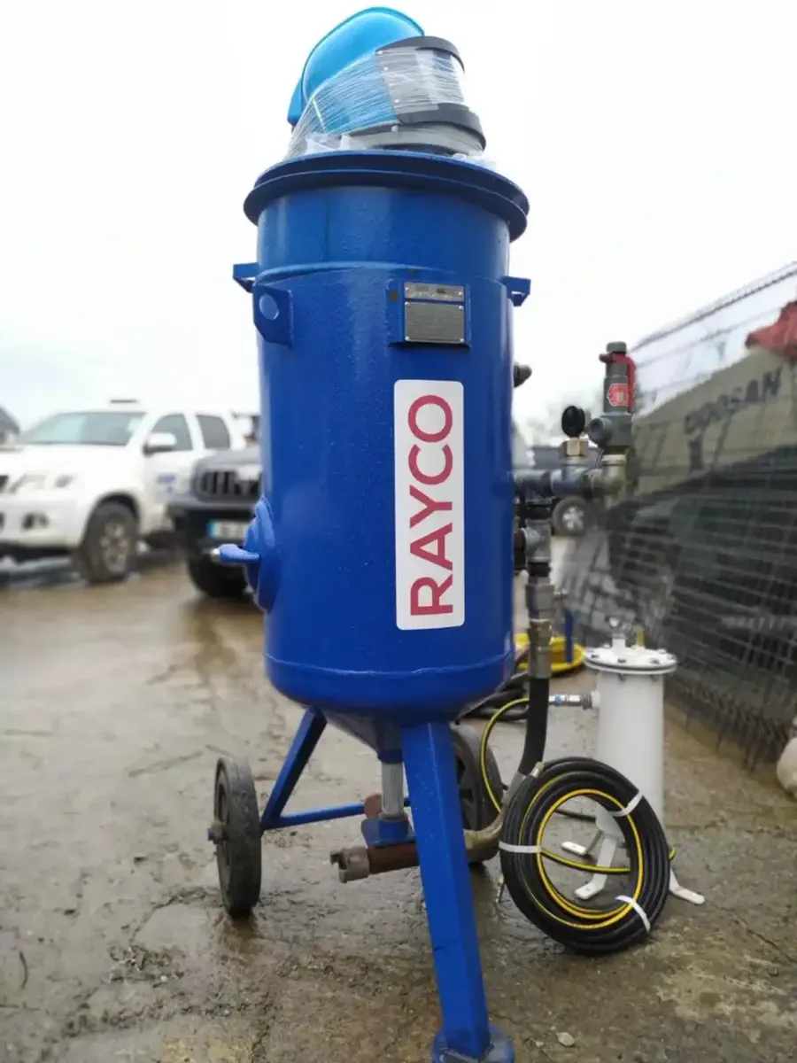 RAYCO SANDBLASTING EQUIPMENT - TAKE A DEMO - Image 2