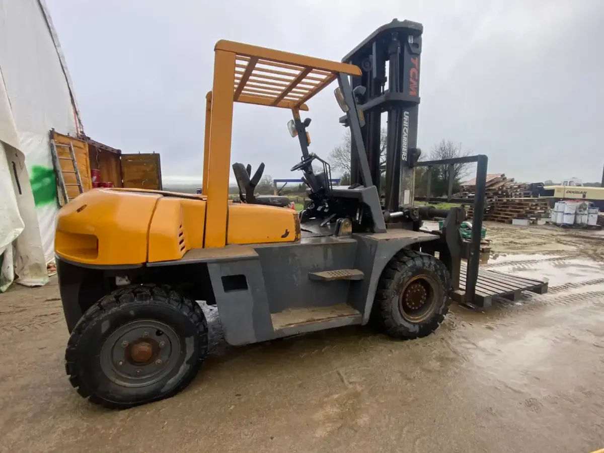 FORKLIFT TCM 7 TON - Image 4