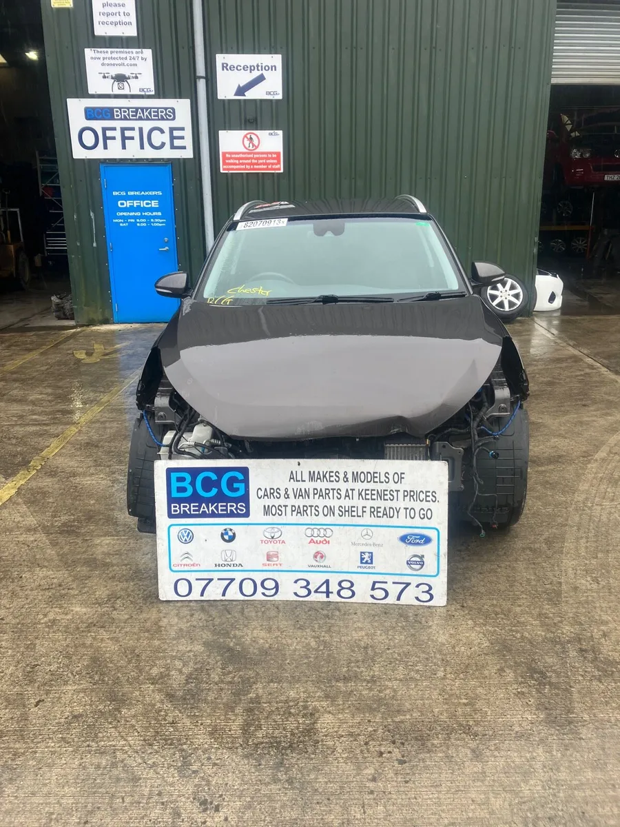 2018 Hyundai Tucson parts breaking - Image 1