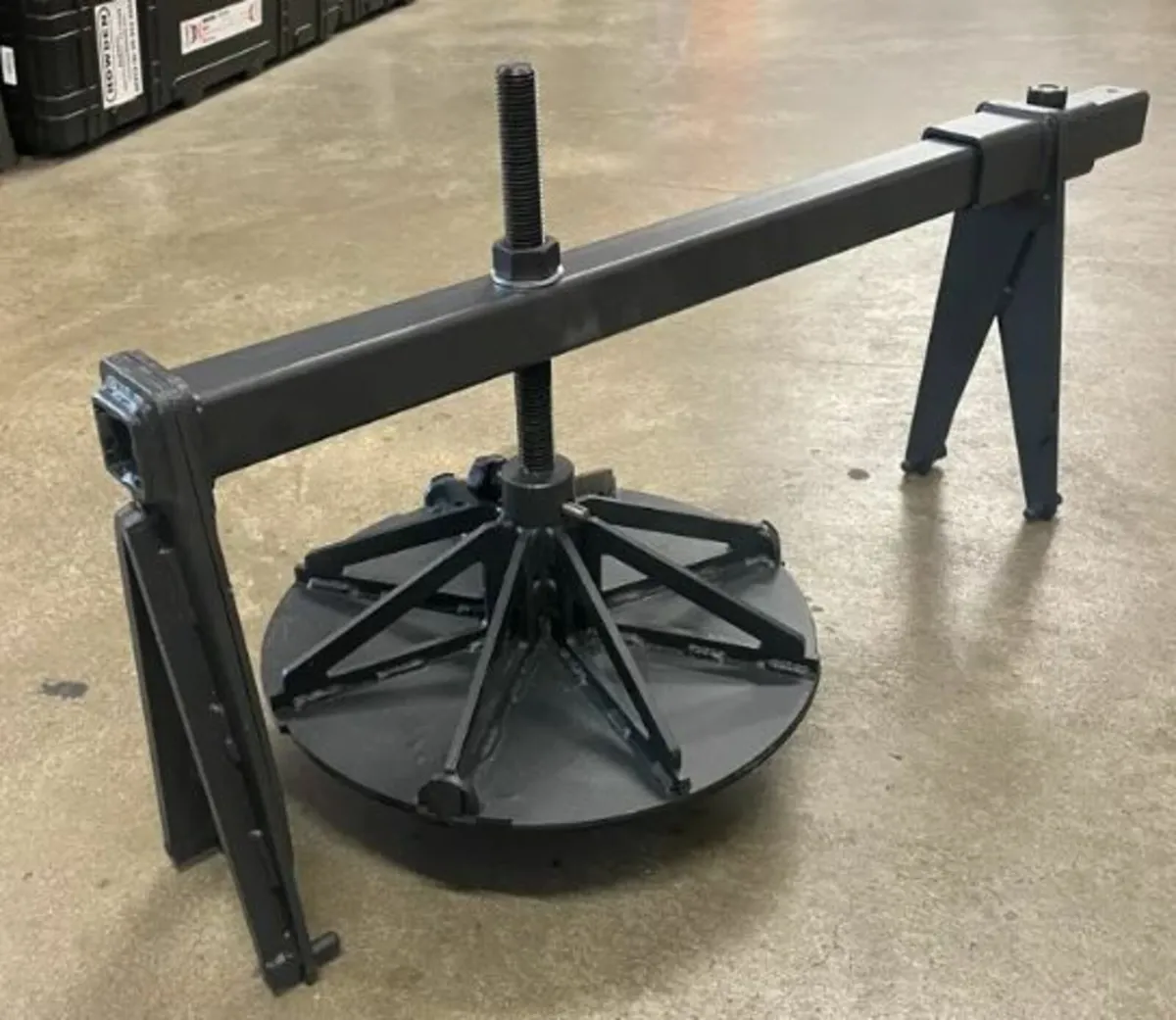 Scania V8 DPF Filter Puller Remover - Image 1