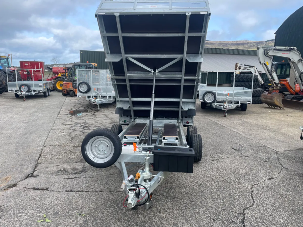 Bateson 10’ x6’6” Tipping Trailer - Image 2