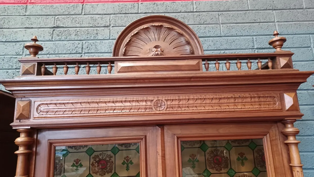 French antique wardrobe / linen press  Henry II - Image 3