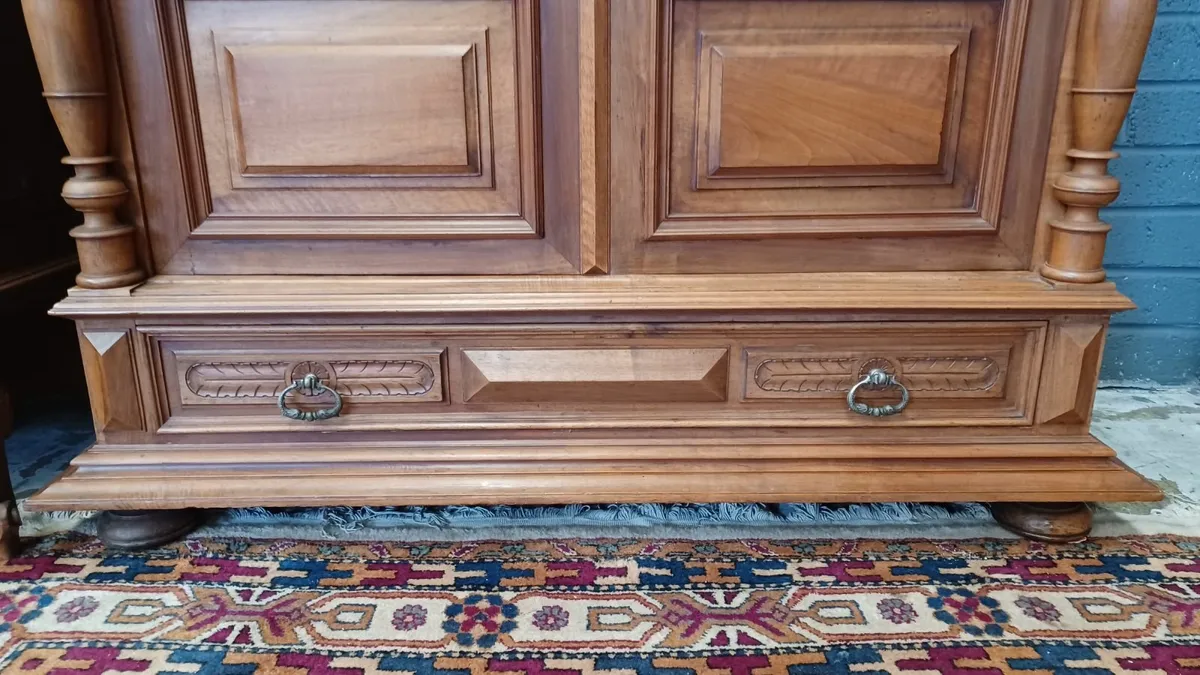 French antique wardrobe / linen press  Henry II - Image 4