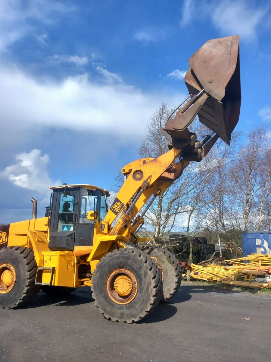 JCB 456 Loading Shovel - Image 1