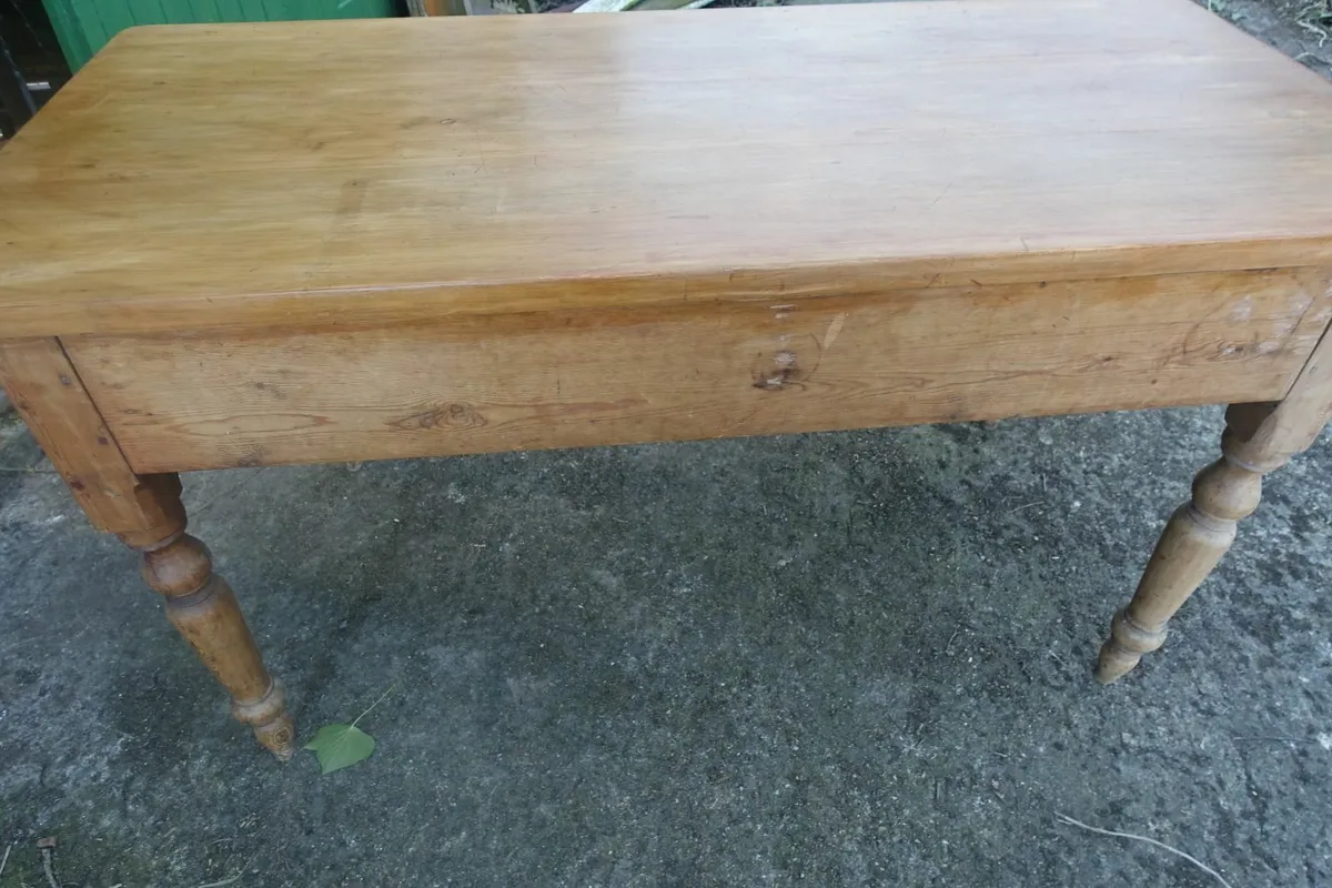 3 drawer pine table,desk. - Image 2