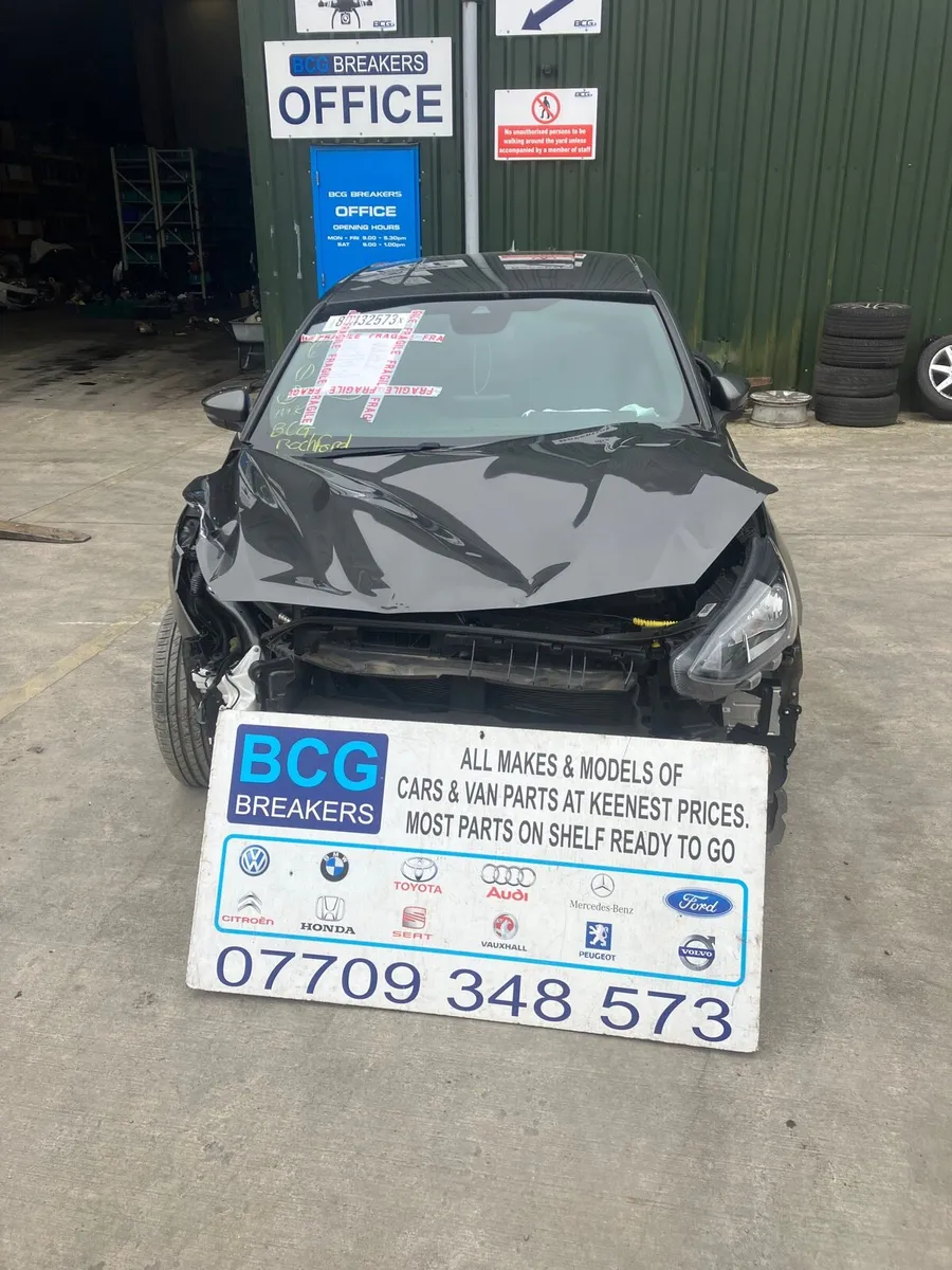 2021 ford focus st line parts breaking - Image 1