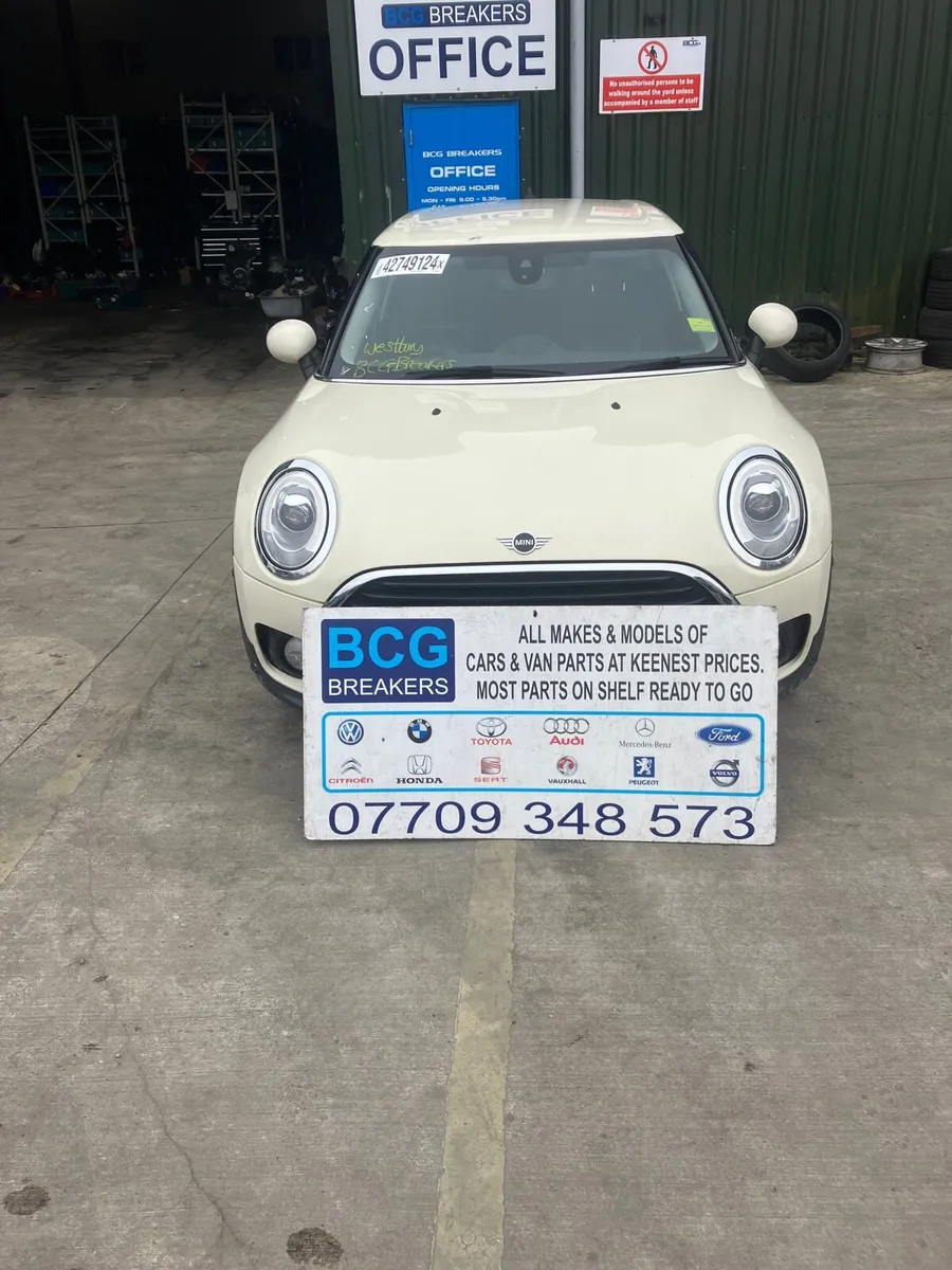 2018 mini clubman parts breaking - Image 1