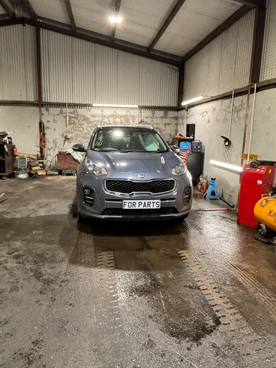 For breaking Kia Sportage - Image 2