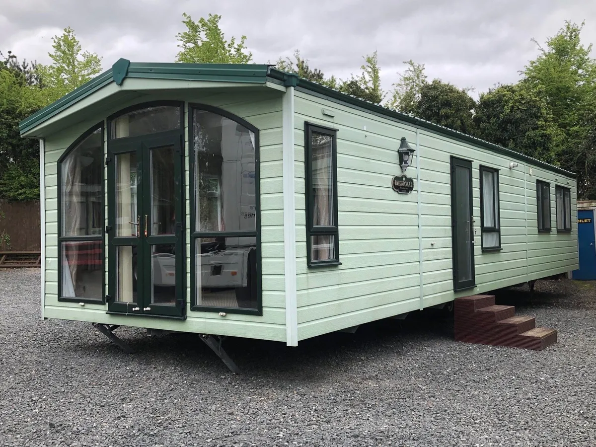 Mobile home - Image 1