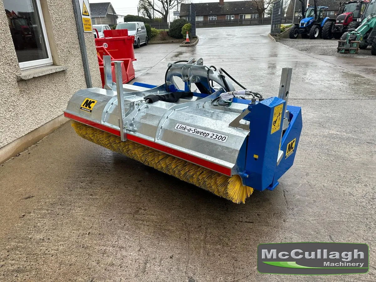 New NC 2300 7ft 6in Link-a-Sweep - Image 1