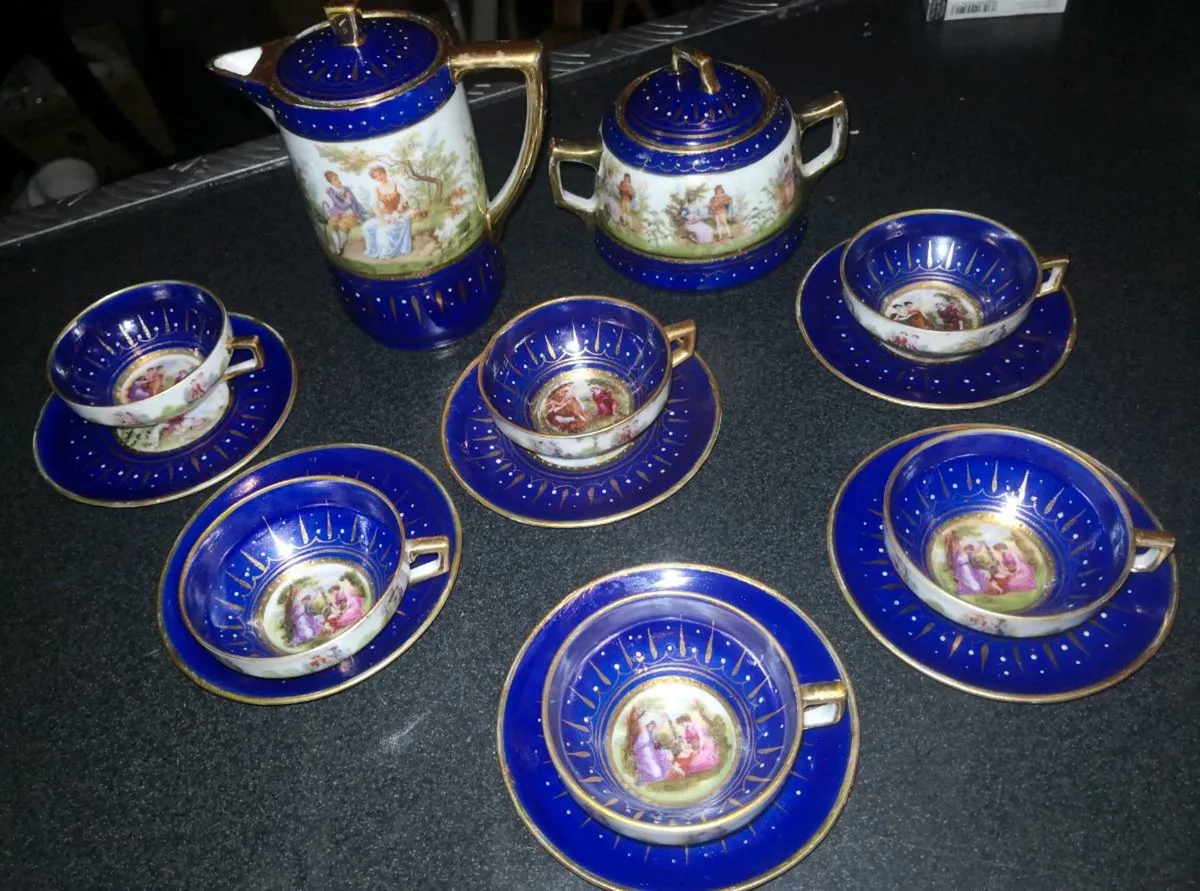 Alt Wien teaset 1880 - Image 1