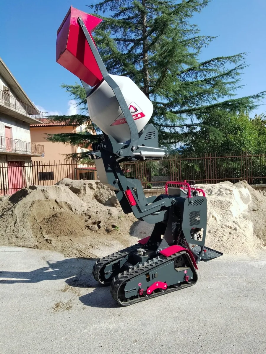 MCH Italia 680kg High Tip mixer/dumper - Image 4