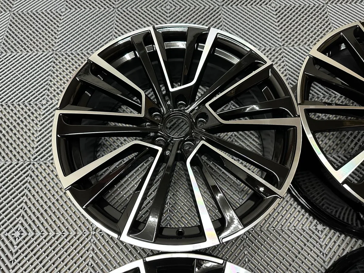 18 19″ Skoda Aquarius Style Alloys Octavia superb - Image 4
