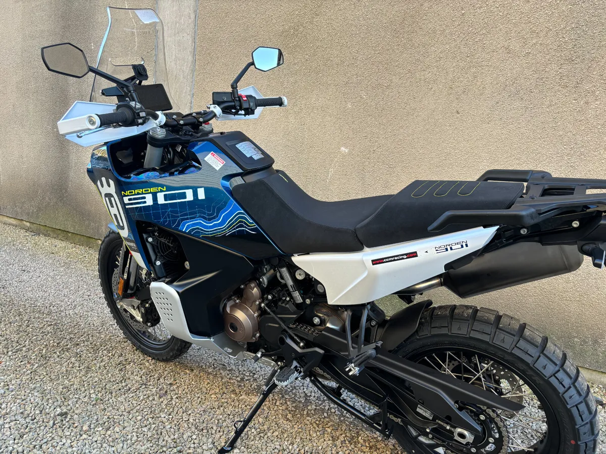 Husqvarna Norden 901 Expedition - New unregistered - Image 4