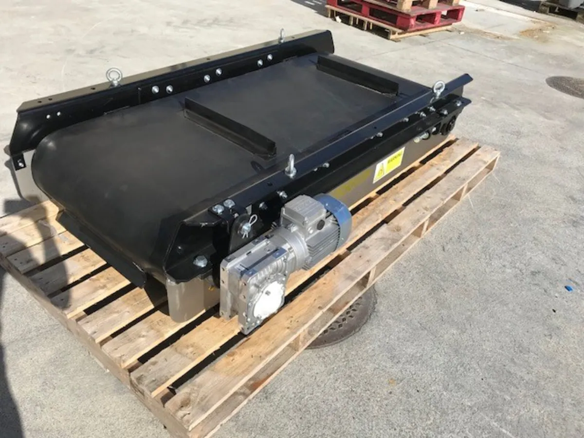 Roco M810 Overband Electric Magnet (New) - Image 2