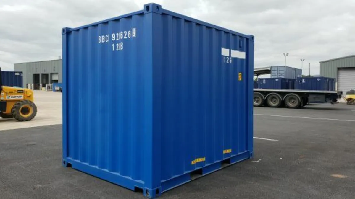 NEW 10FT X 8FT SHIPPING CONTAINER/STORE - Image 4