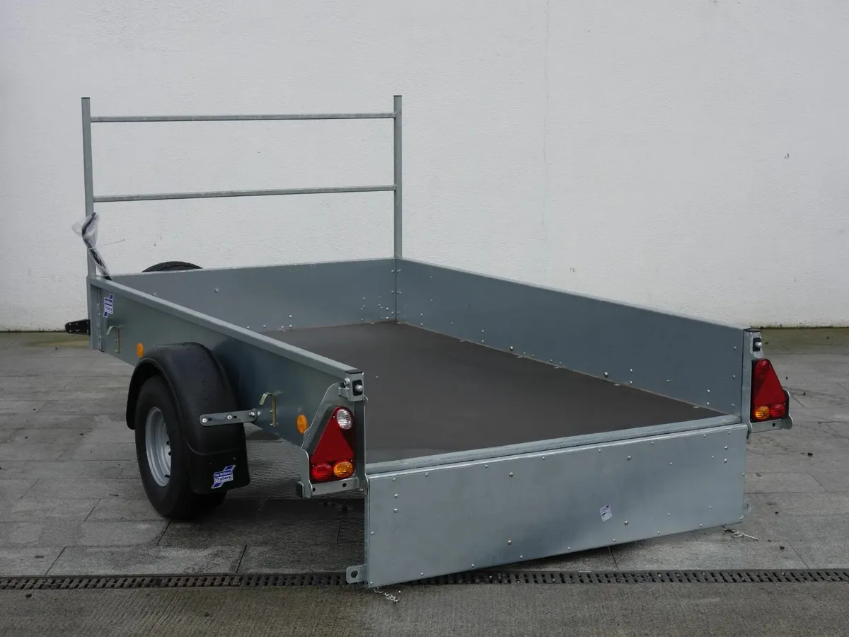 New p8e 8'2'' x 4'9'' With Meash & Ramp - Image 4