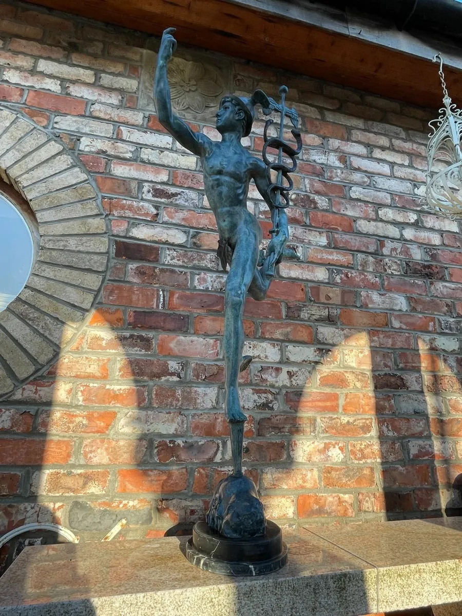 Bronze Archer Garden statue - Image 1