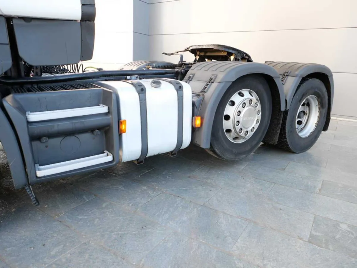 Scania R420 Topline 6x2 Midlift - Image 4